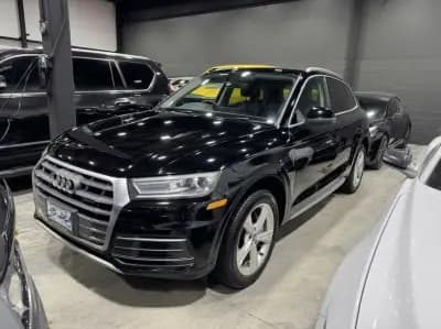 2018 Audi Q5 Progressiv in Black with Black interior